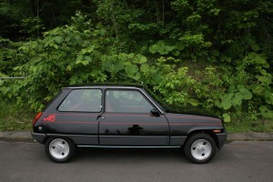中古車屋さんのブログに出てました。ルノーサンク・アルピーヌ。今でも忘れられない一台。