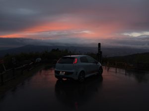 夕映えの箱根でたたずむうちのアバプン。お気に入りの一枚。