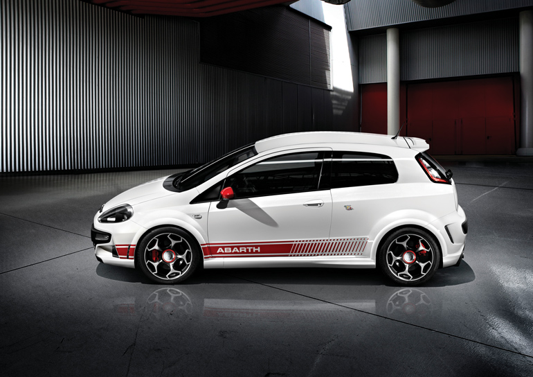 うちのアバルト プント、ここがイイね：新しいけど、古い