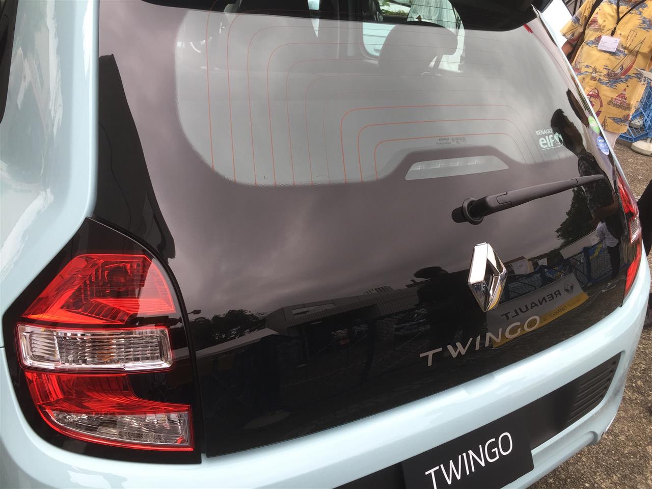 あぁ、後輪駆動って気持ちイイ。クルマを走らせている実感がある。