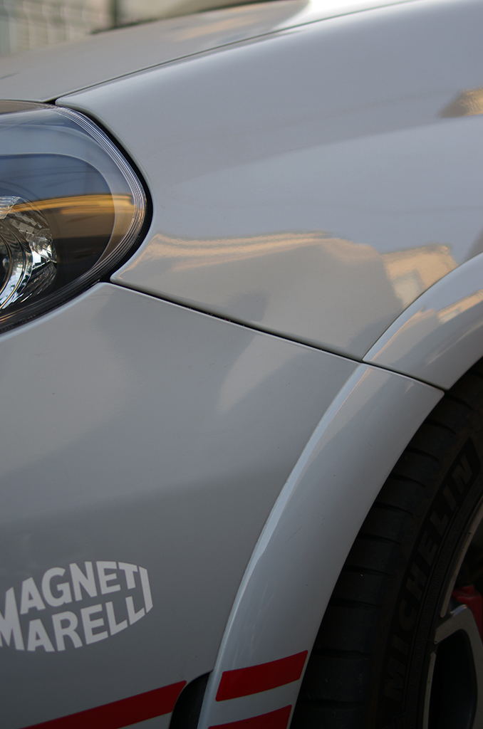 うちのアバルト プント、ぶつけた跡！？