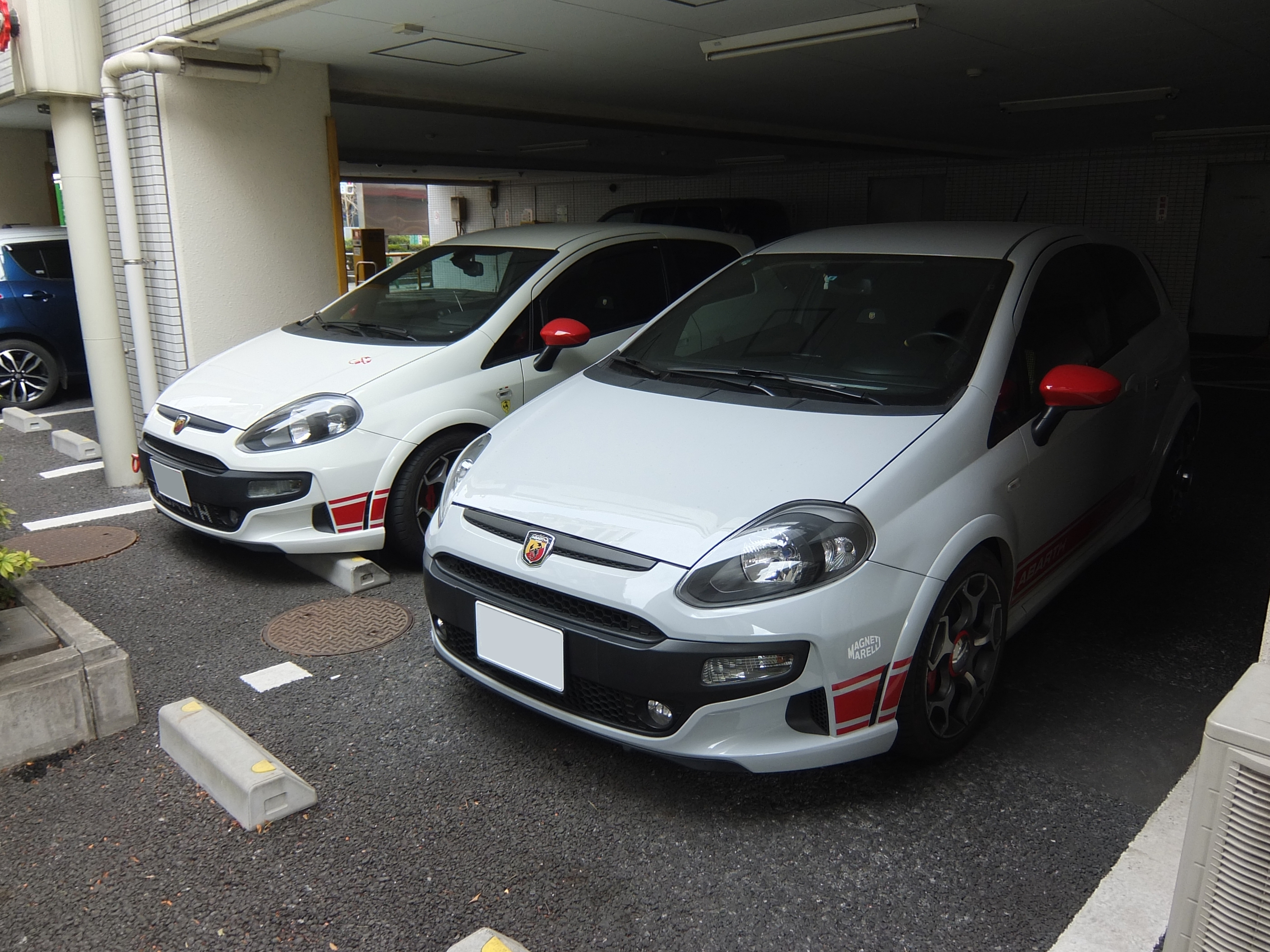 1億５千万円相当の出会い！？　アバルト プントのオーナーさんとばったり