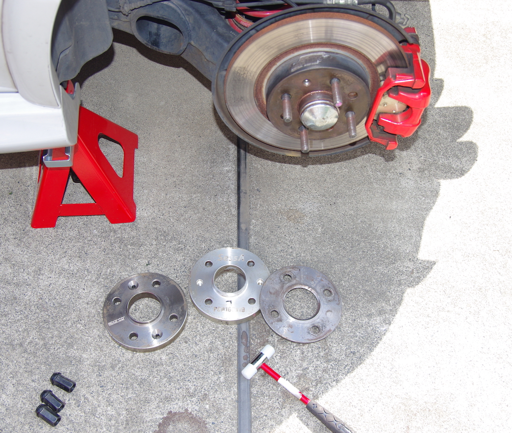 アバルト プント　ツラツラ研究所：ついでだからスタッドボルトを立てた