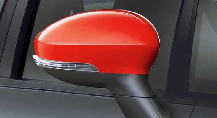 プント王国、インド！ ［アバルト プントも新車で売ってるぞ、ただし5ドア］