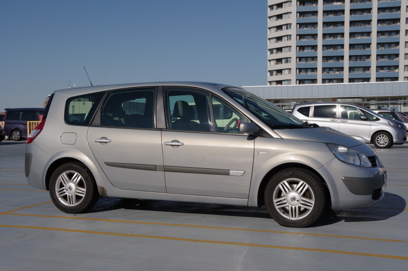 フツーのいいクルマだったよ。［ ルノー メガーヌ グランセニックを借りて乗った記 ］