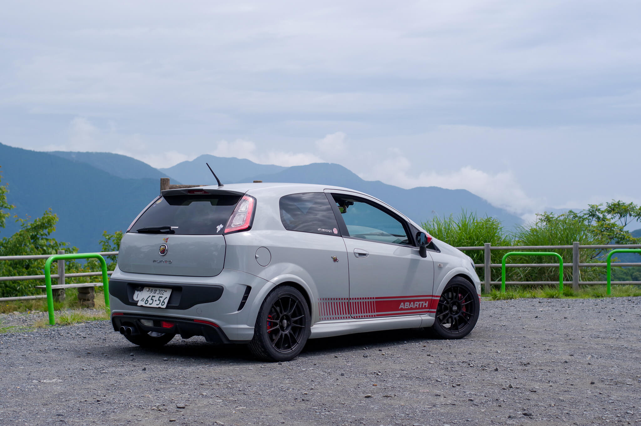 NS-2Rを装着したアバルト プント