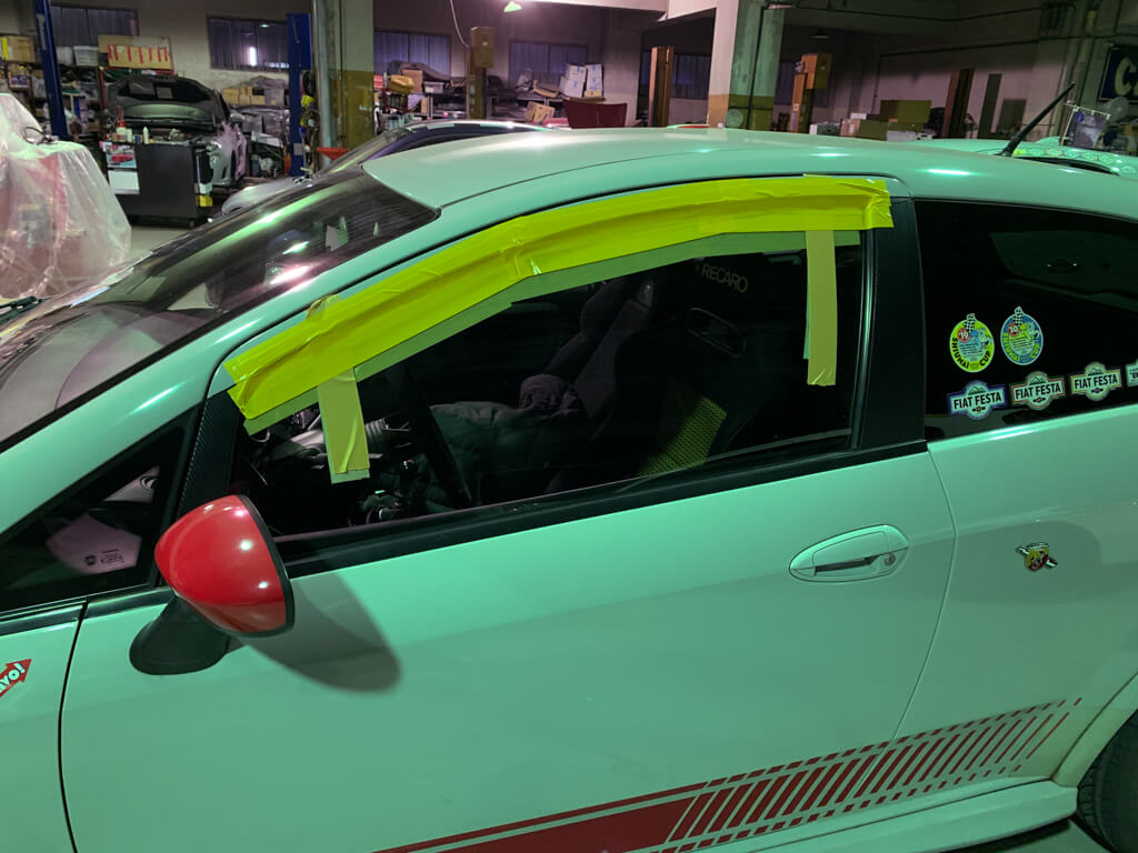 窓落ちを直すリマインド  81,800km［ フージーありがとう ］