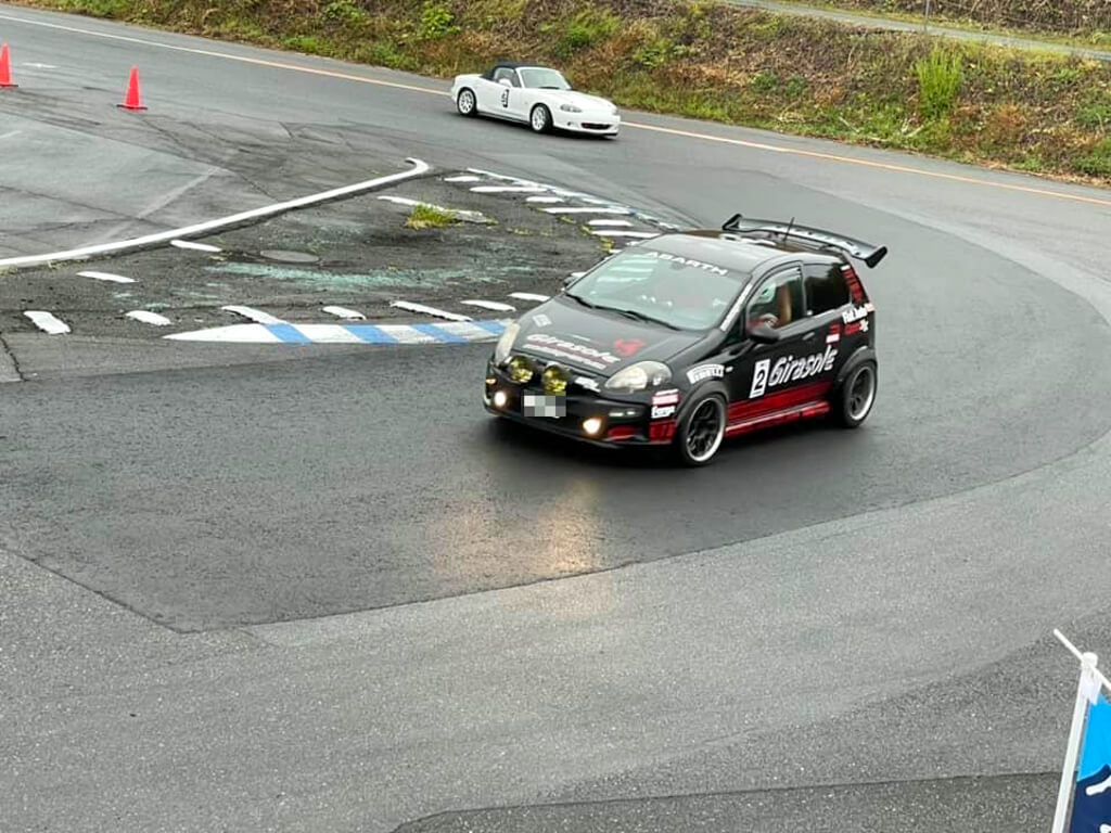 アバルト プントでチーム組んで耐久レース ［ トゥルッコ主催「HONJO-S耐」出た記 ］