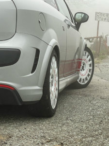 アバルト プントのDZ101