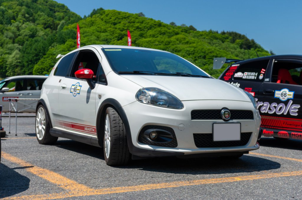 グランデプント アバルト