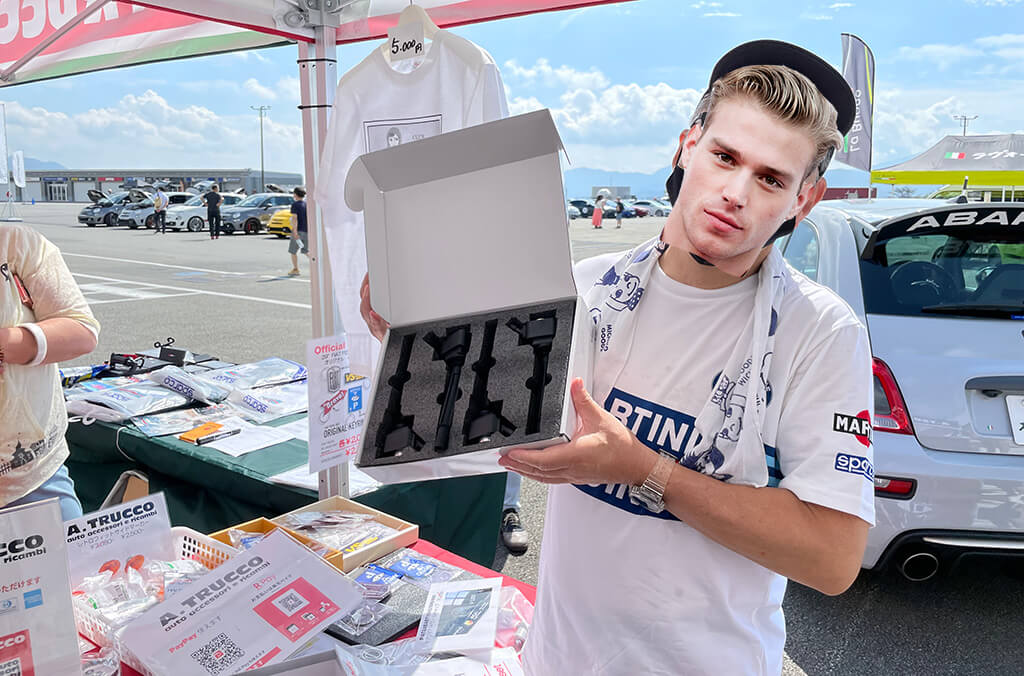 プレミアム、買ったどー