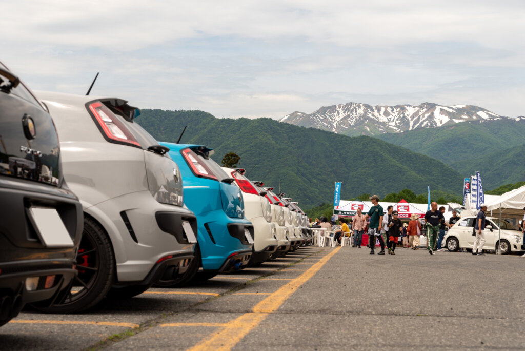 フィアットフェスタ会場でのプントたち