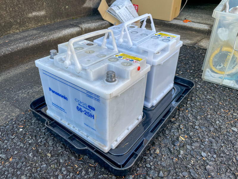 交換したバッテリー